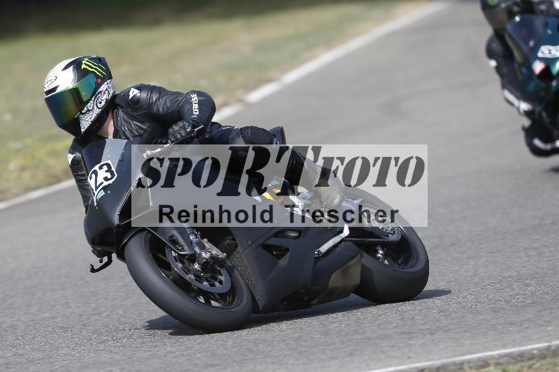 /37 09.08.2026  Pluess Motosport ADR/Freies Fahren/423